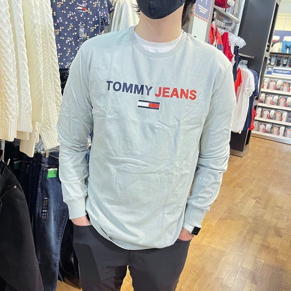 Tommy Hilfiger 78J4107 020 Long Sleeve Tee T shirt NWT - Picture 2 of 4